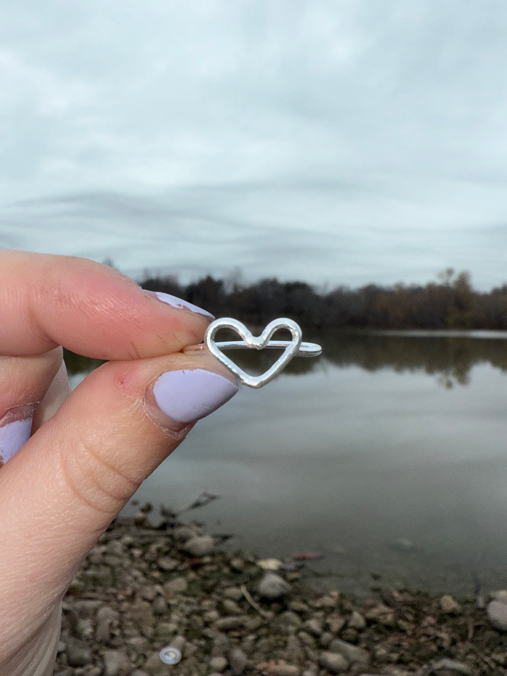 Moonbeam Heart Ring 🌙