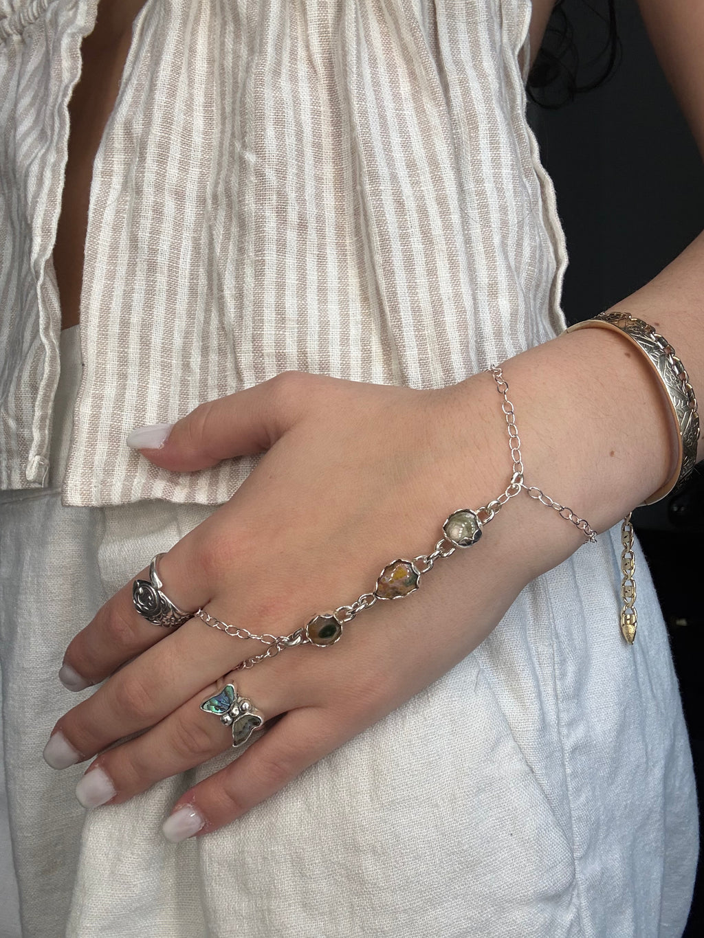 Coastal Flow Hand Chain