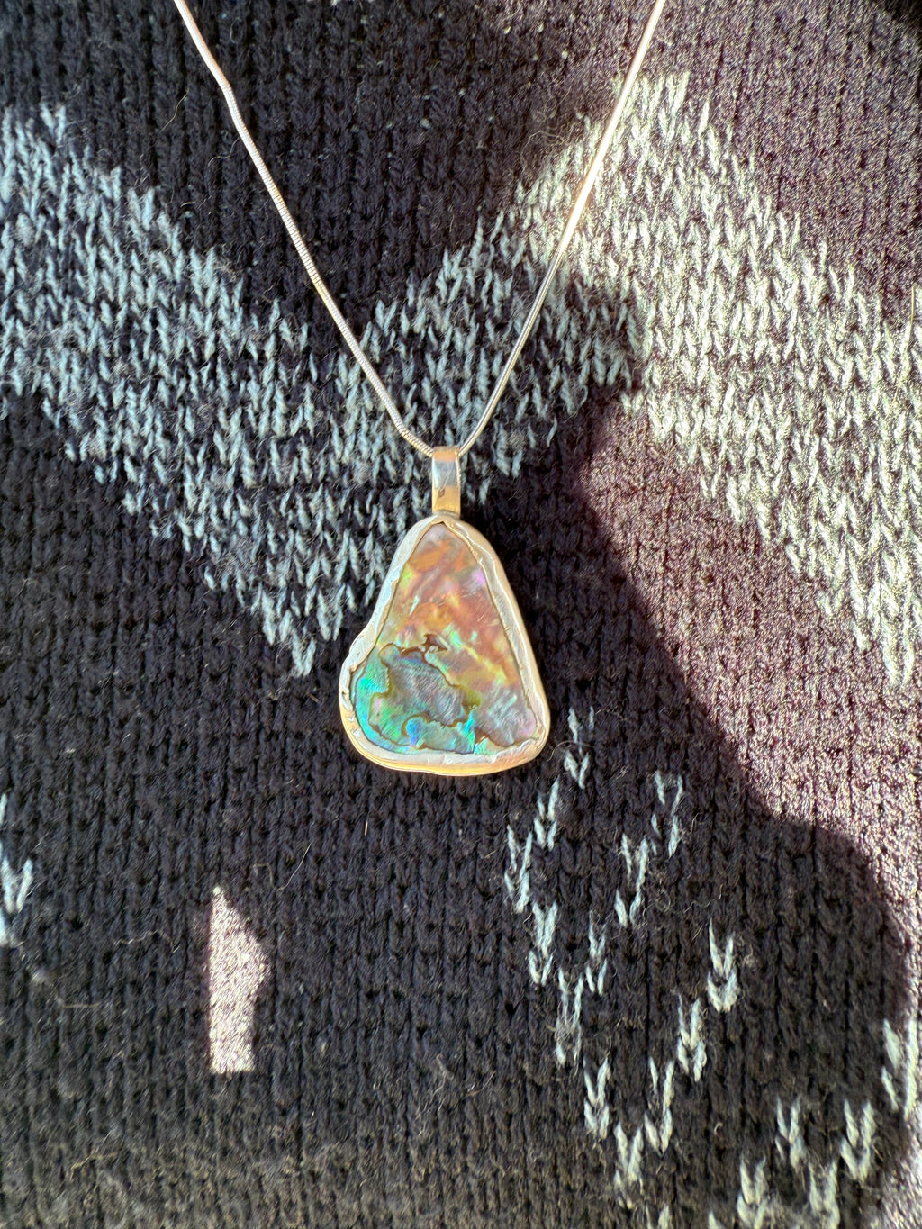 Rainbow Tide Pendant!